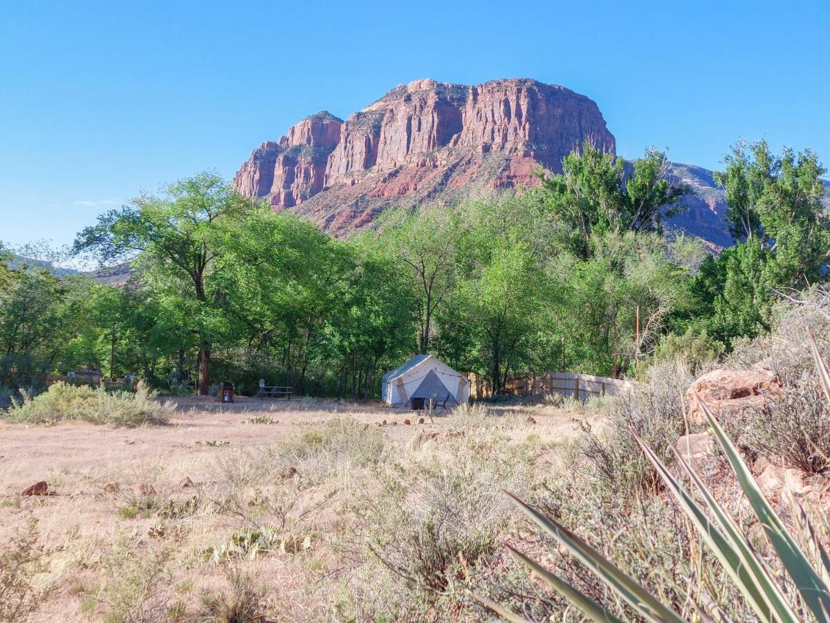 Gateway Glamping Hotel Exterior foto